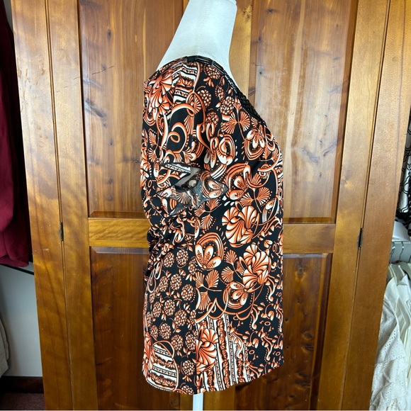 Susan Lawrence Flutter Sleeve Jewel Embellished Top - Picture 7 of 11